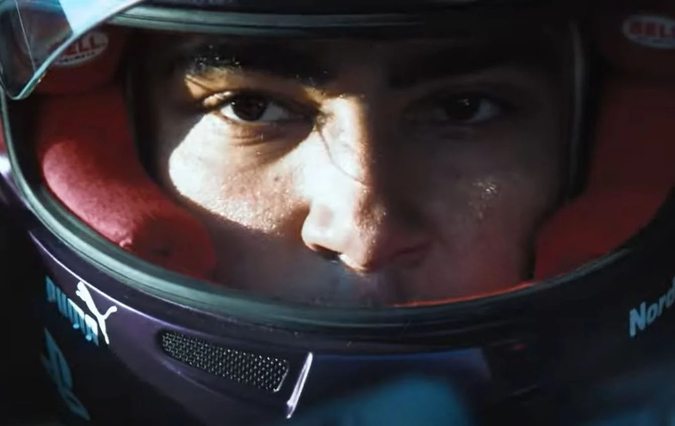 Novo trailer do Gran Turismo chega e filme tem estreia confirmada